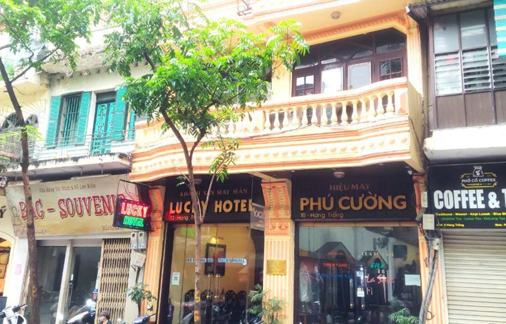 Lucky Central Hotel & Travel Hanoi Buitenkant foto